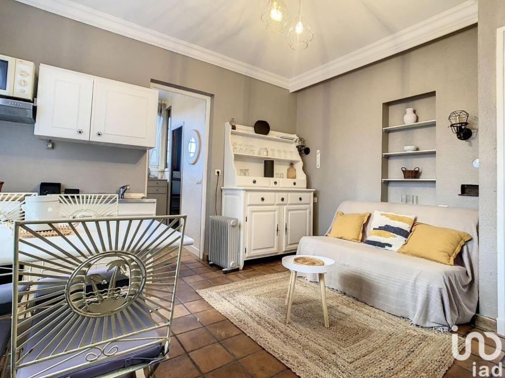 1piece Avec Jardin Dans Mas De Caractere Apartamento *